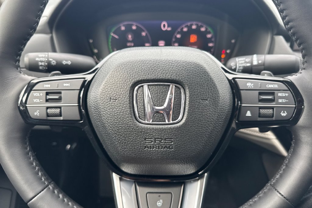 New 2026 Platinum White Pearl Honda Touring image 22