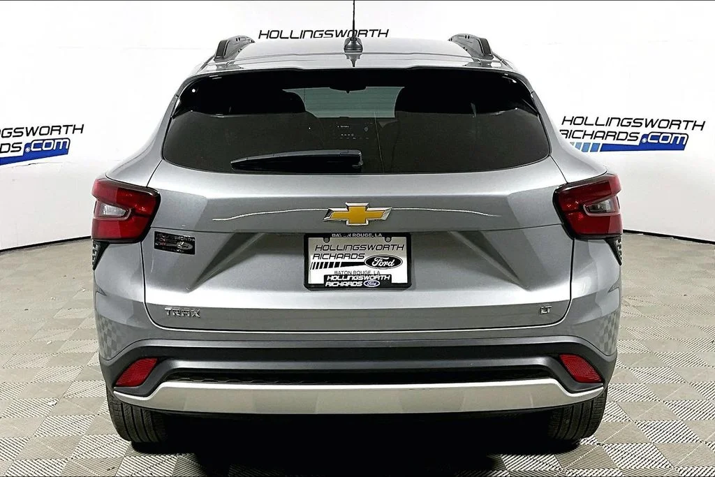 Certified Used 2025 Sterling Gray Metallic Chevrolet LT image 4