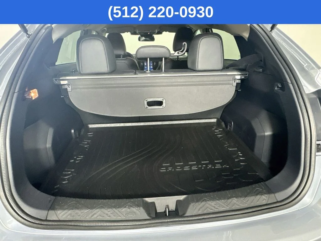 Certified Used 2024 Silver Subaru Limited image 31