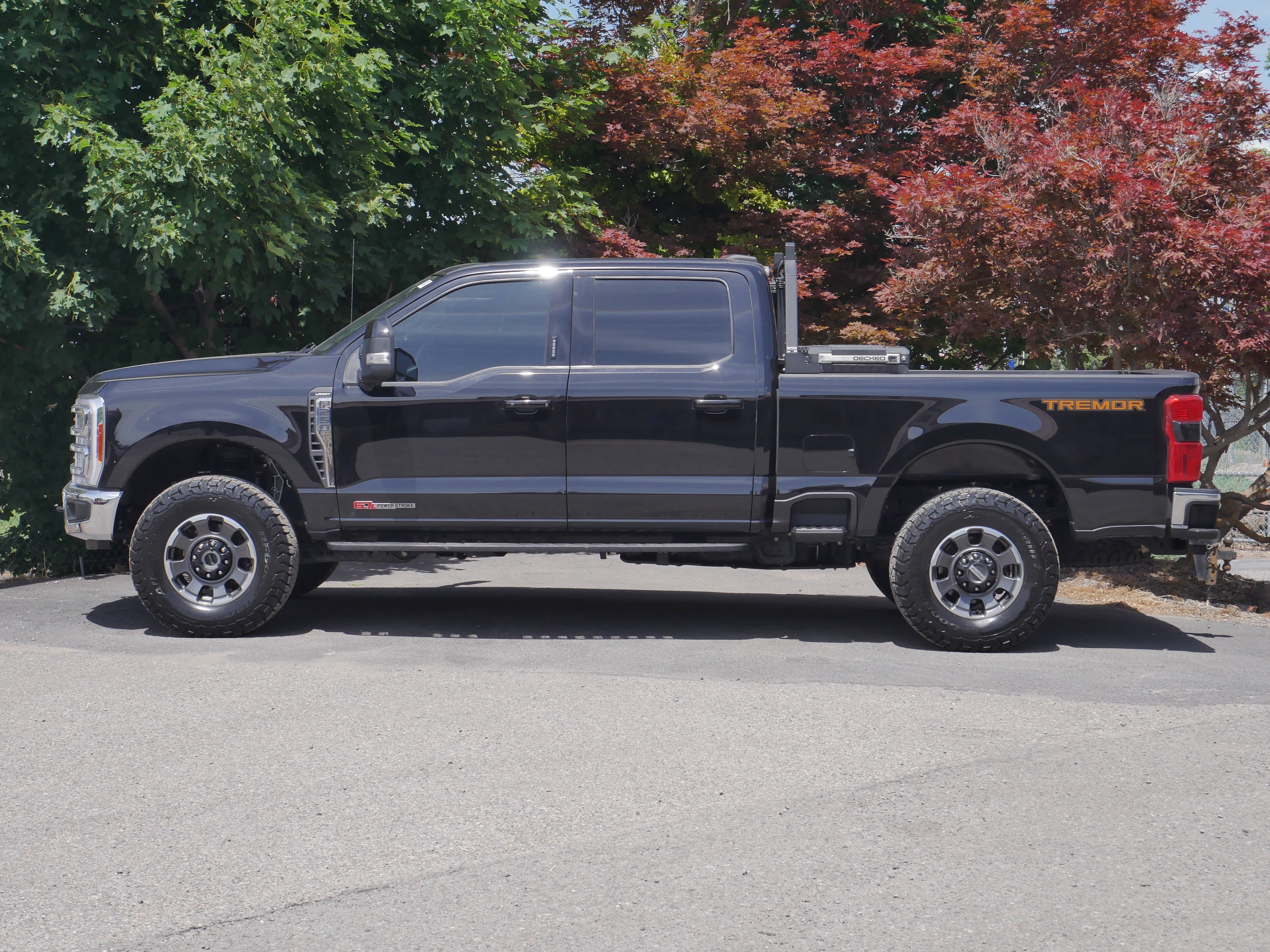 Certified Used 2023 Black Metallic Ford LARIAT image 19