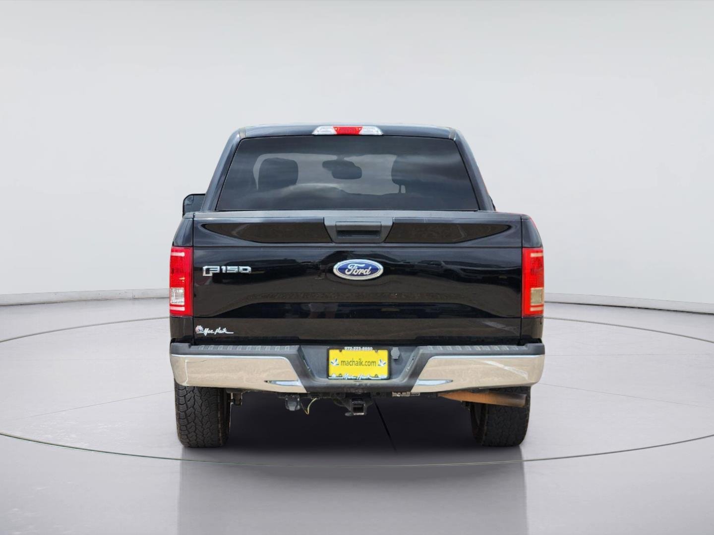 Used 2017 Shadow Black Ford XLT image 5