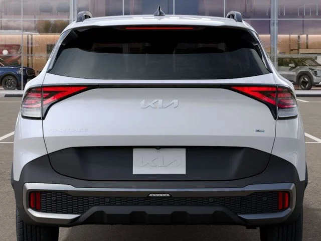 New 2025 White Kia X-Line Prestige image 13