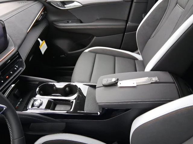 2026 Buick Envision Sport Touring - Photo 13
