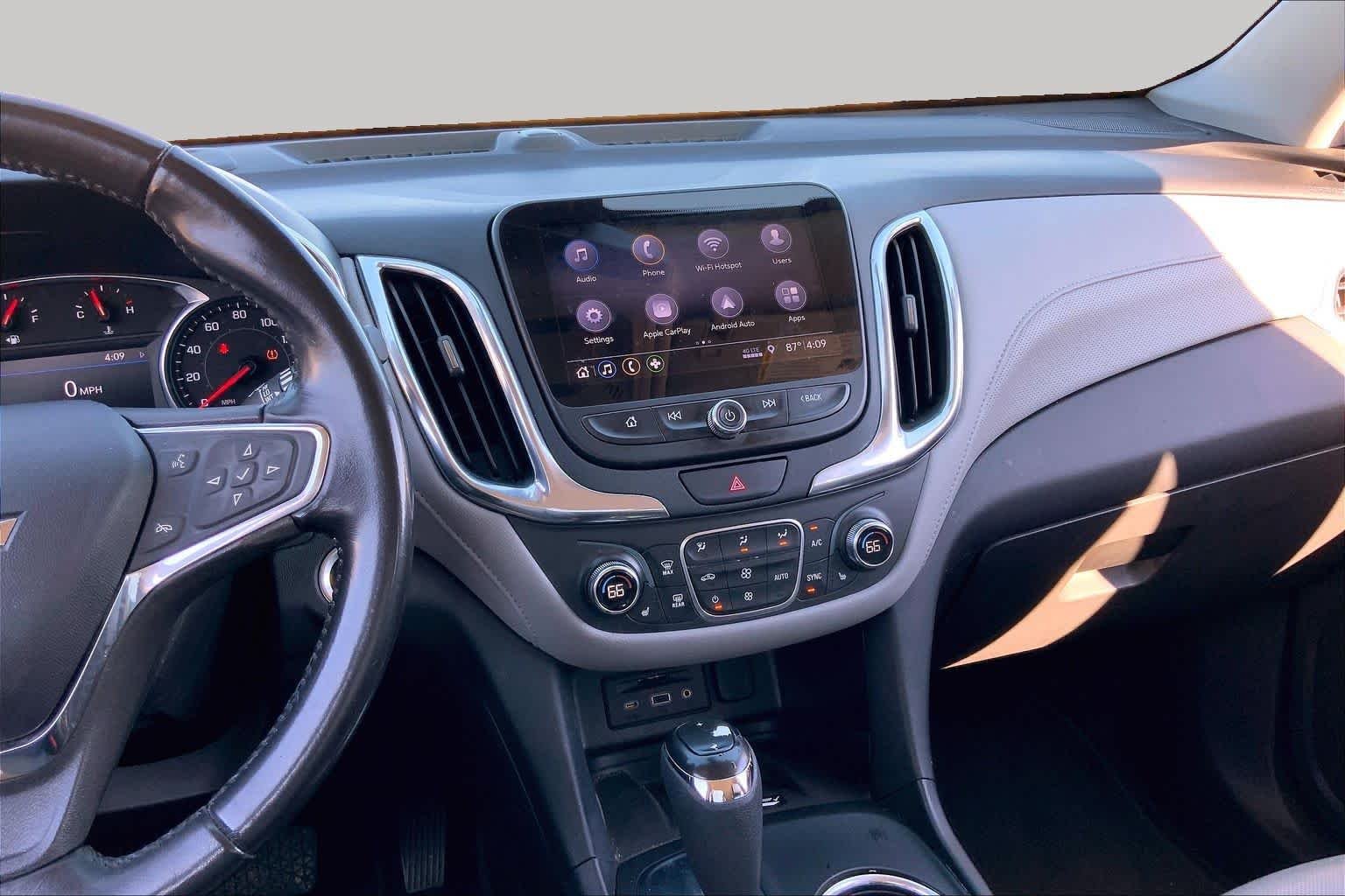 Used 2020 Iridescent Pearl Tricoat Chevrolet Premier image 7