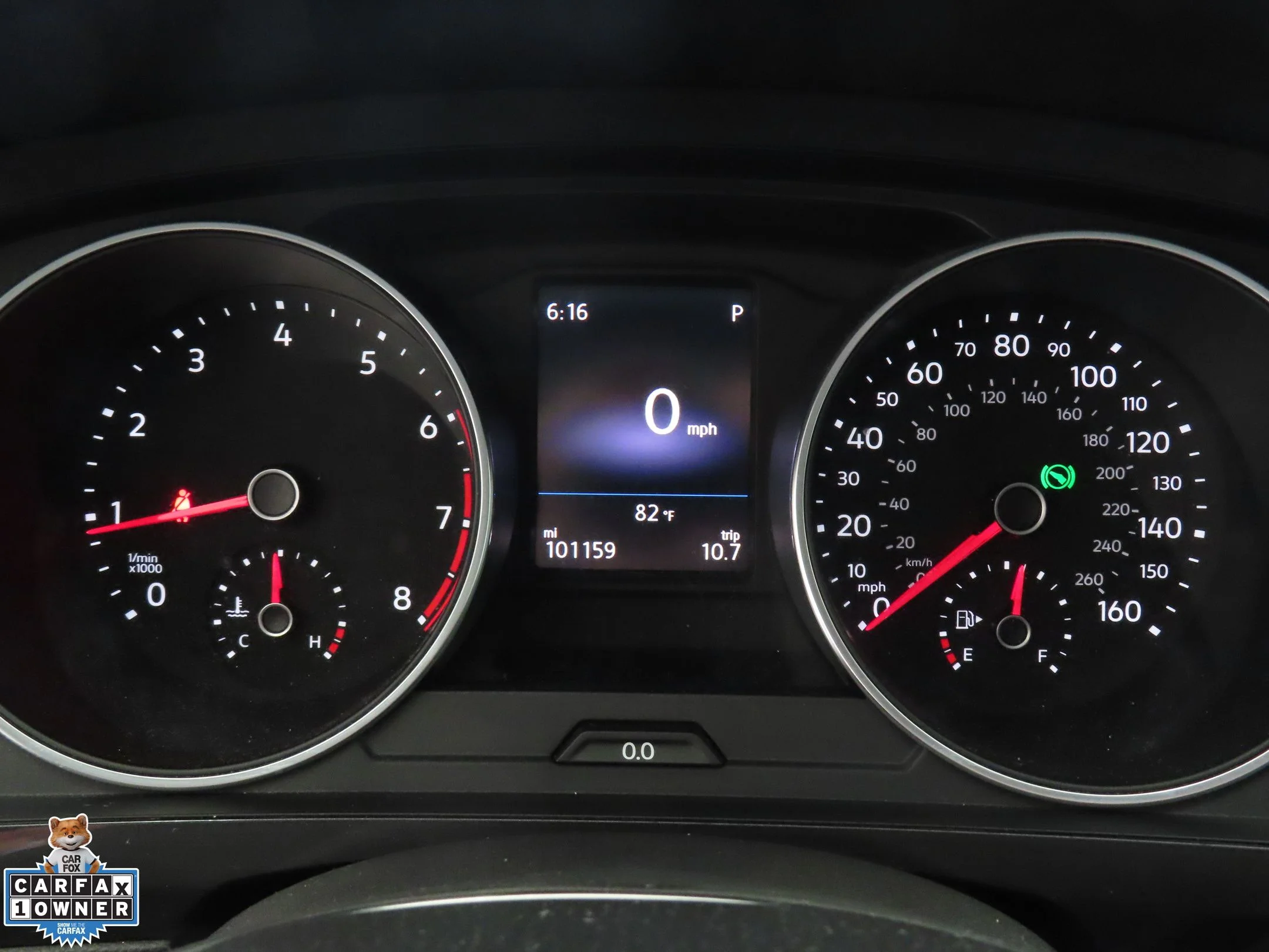 Used 2019 Black Volkswagen 2.0T SE image 13