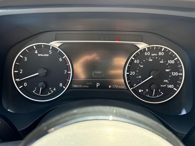 Used 2023 Gray Nissan SL image 12