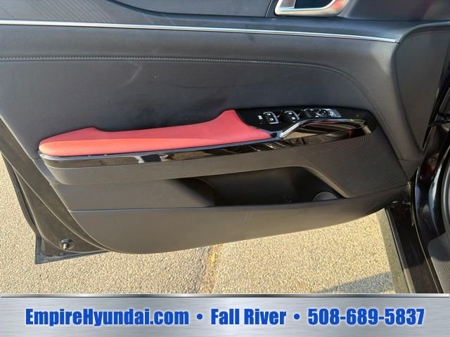 Used 2026 Aurora Black Kia GT-Line image 16