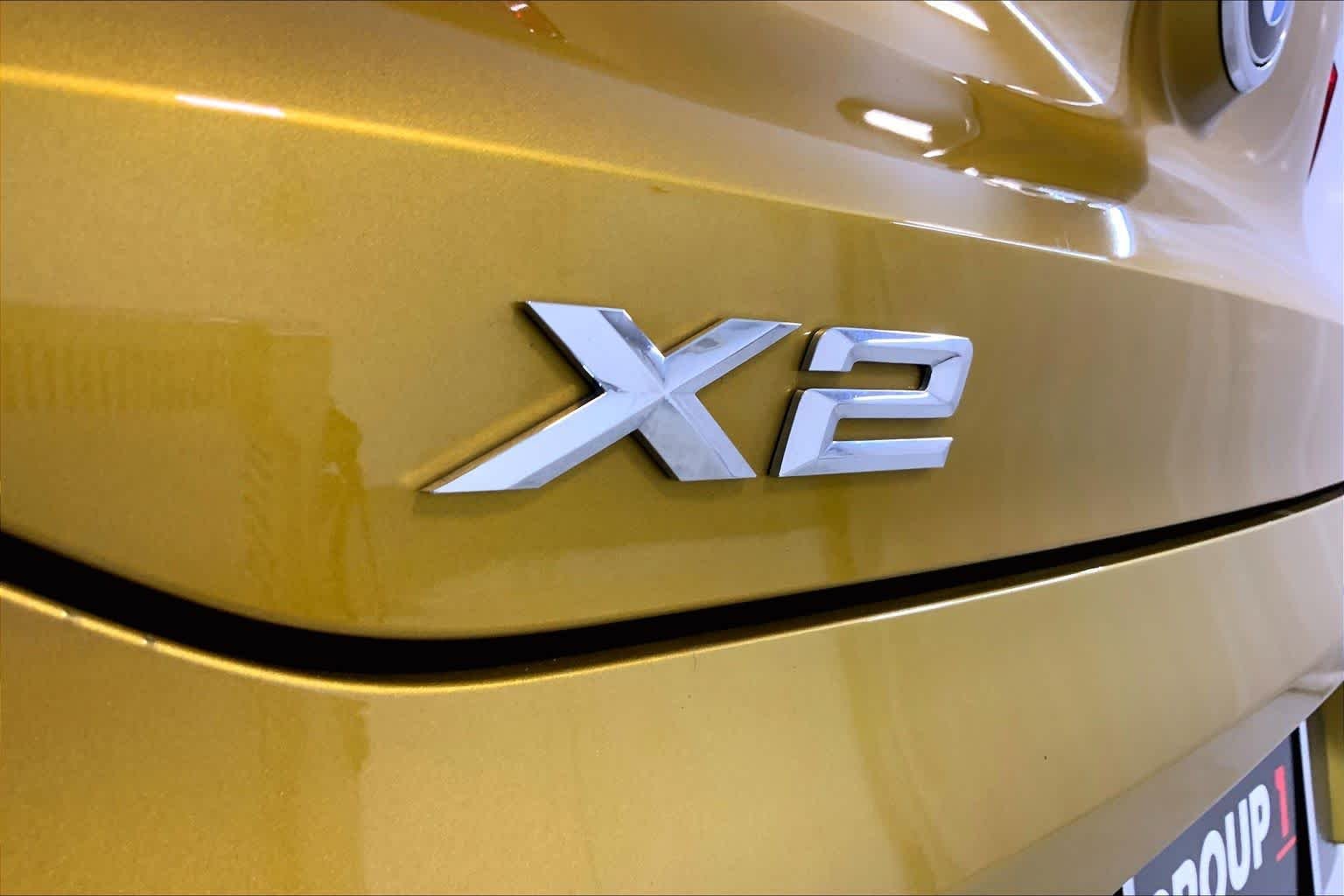 Used 2020 Galvanic Gold Metallic BMW xDrive28i image 29