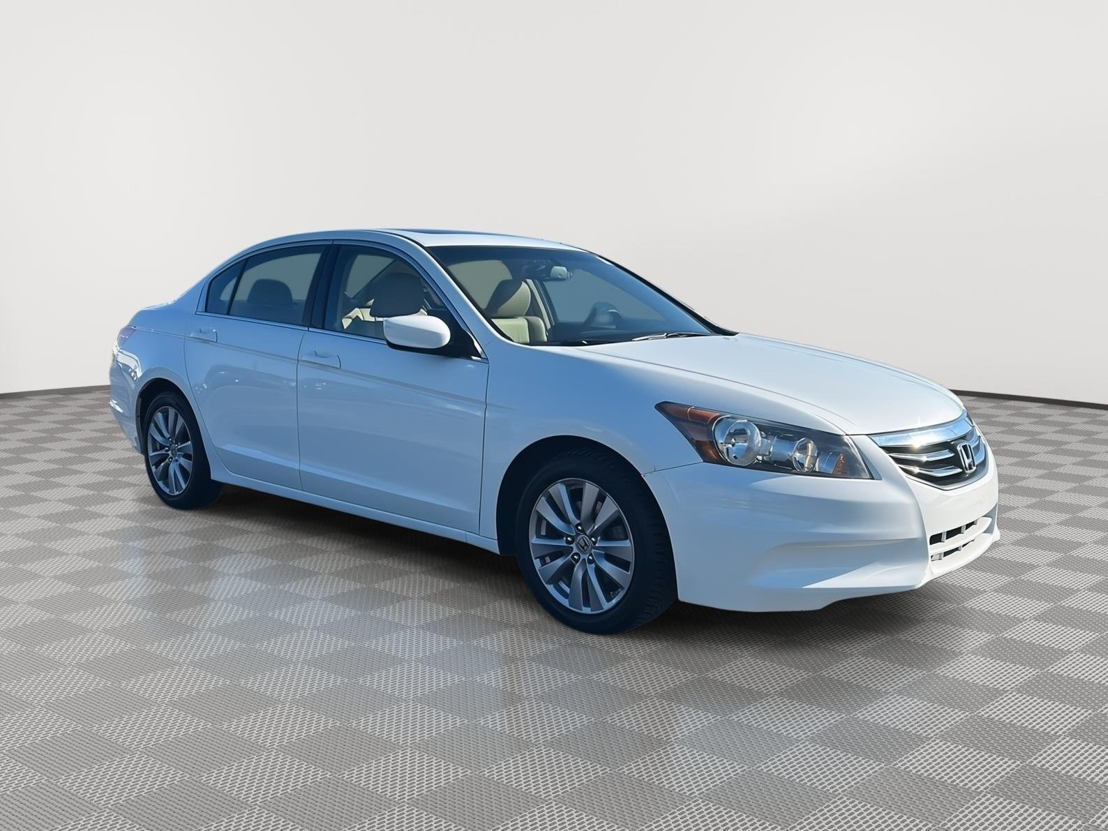 2012 Honda Accord EX-L Auto's photo
