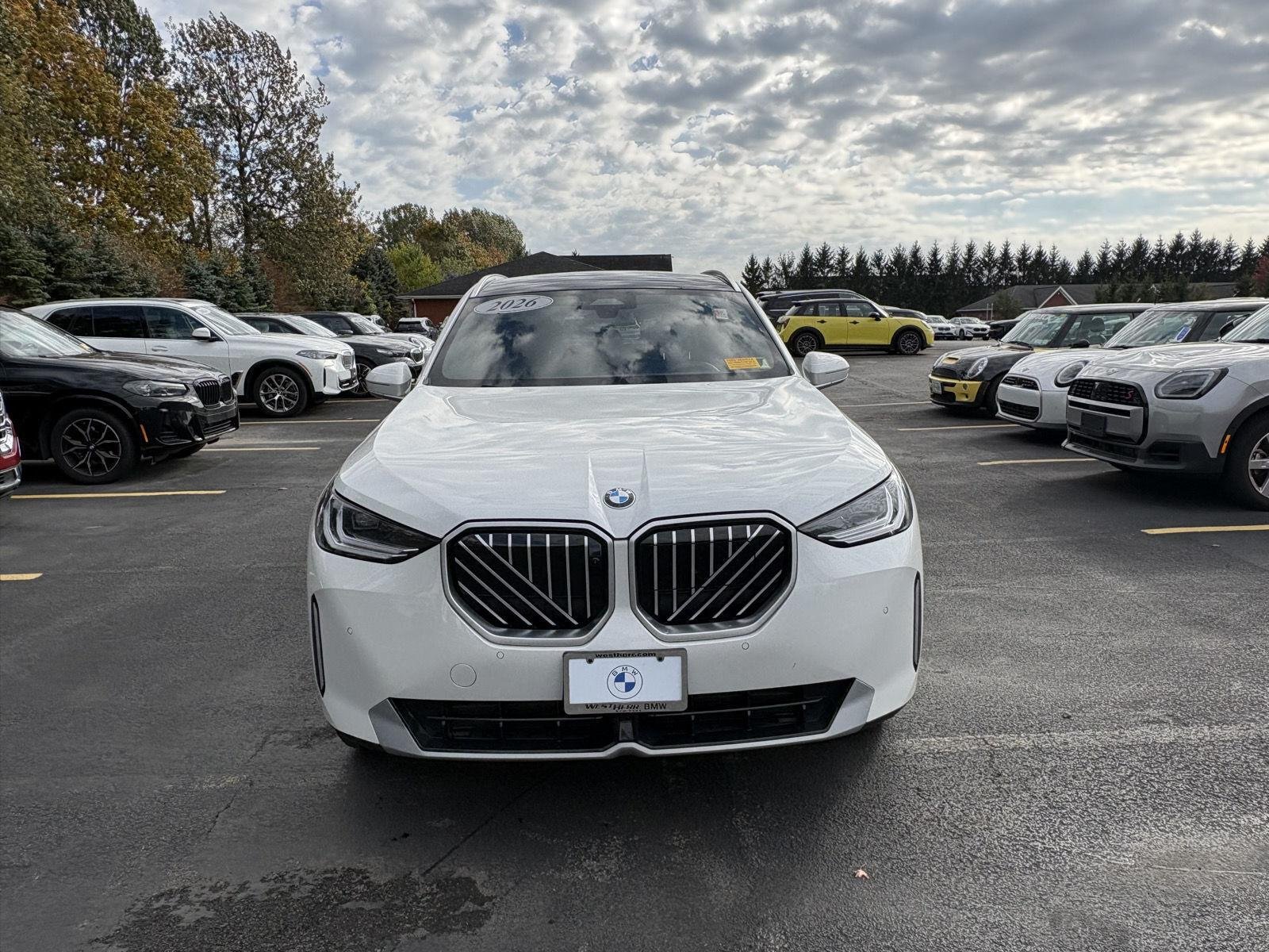 New 2026 Mineral White Metallic BMW 30 xDrive image 2