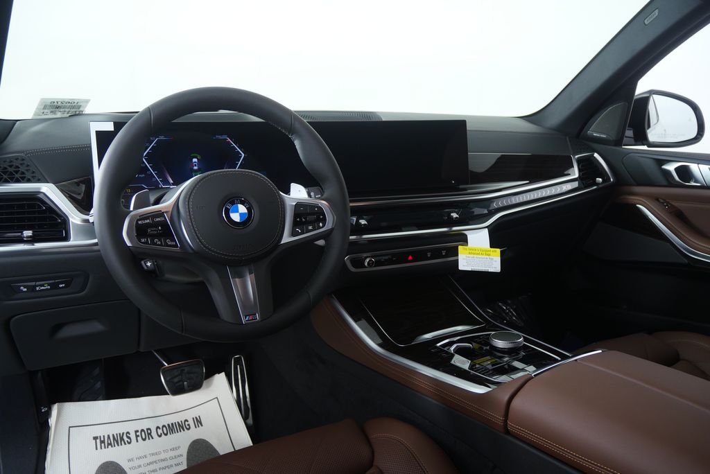 New 2026 Mineral White Metallic BMW sDrive40i image 18
