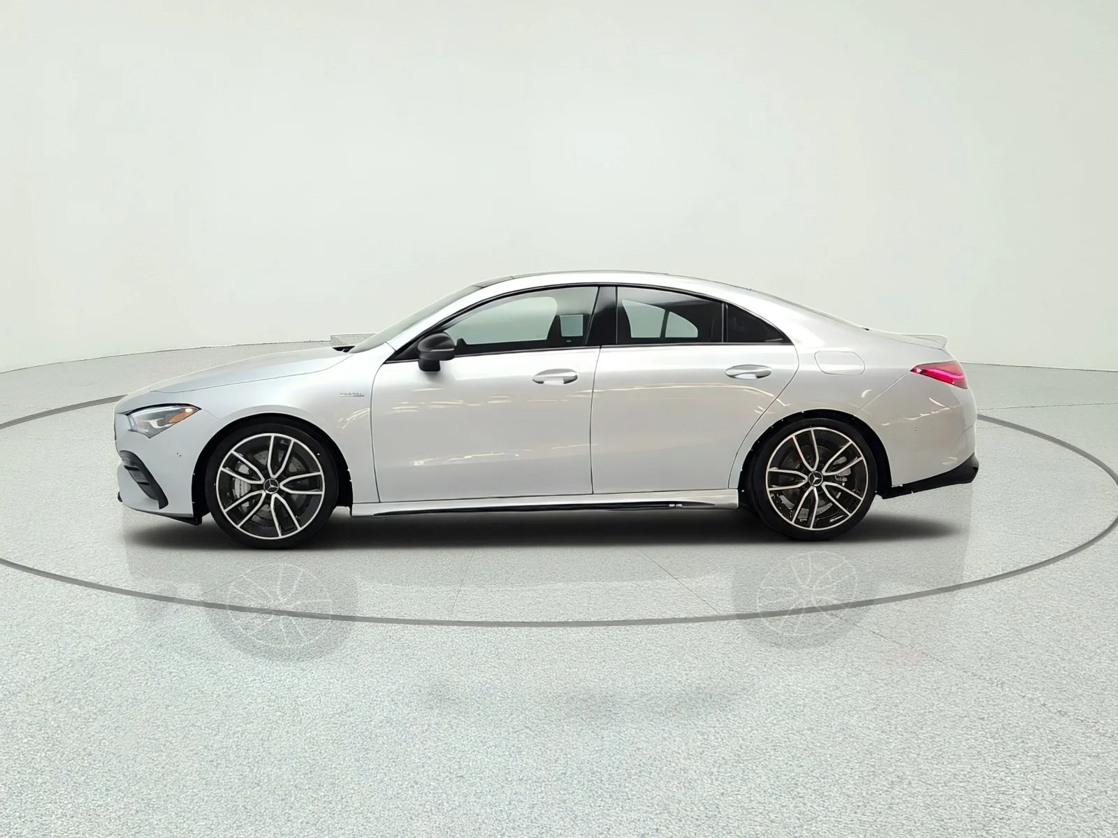 2026 Mercedes-Benz CLA AMG CLA35 - Photo 8