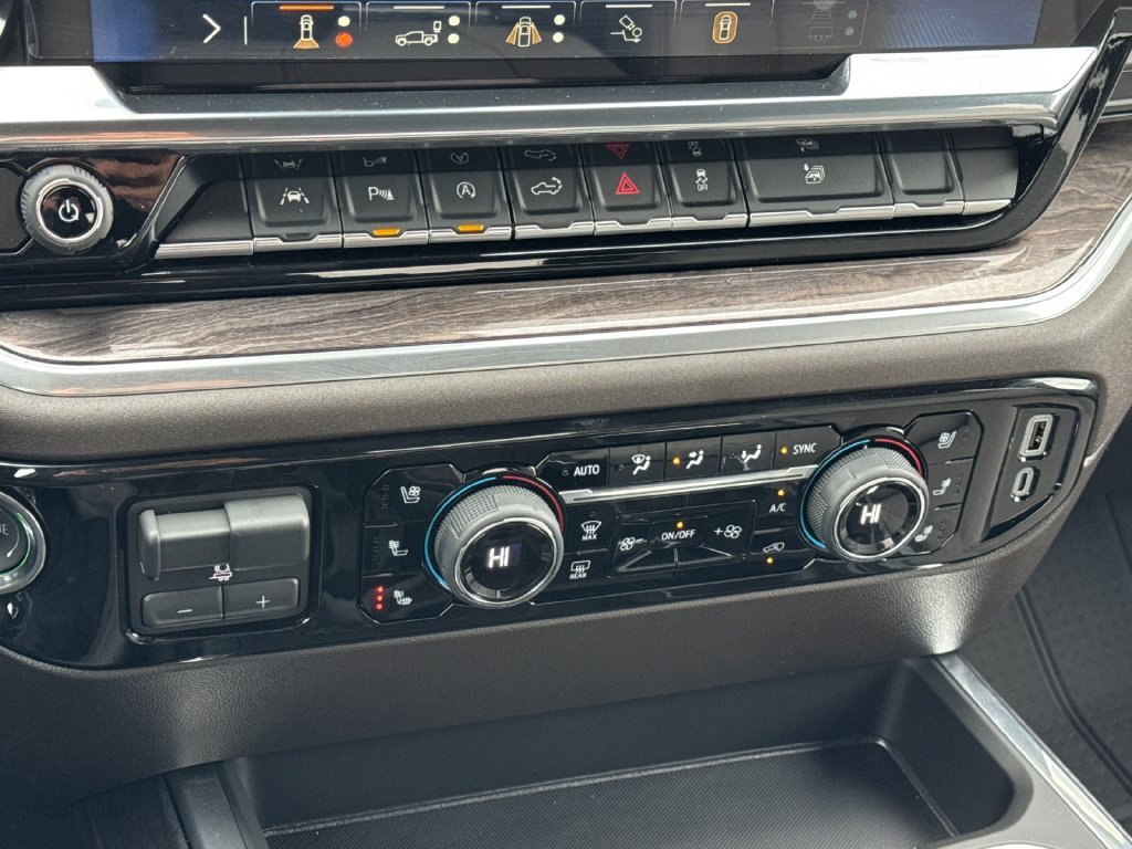 2026 Chevrolet Silverado 1500 LTZ - Photo 18