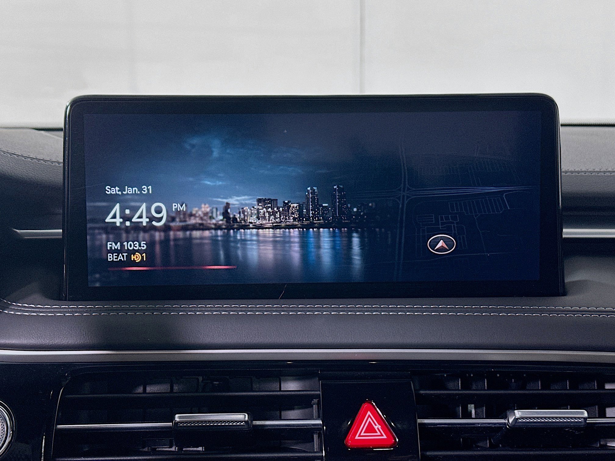 2025 GENESIS G70 Standard - Photo 24