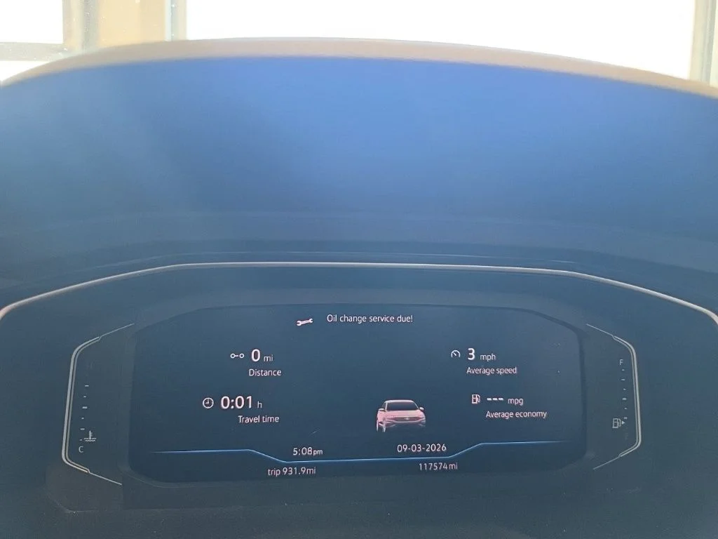 Used 2019 Blue Volkswagen SEL image 21