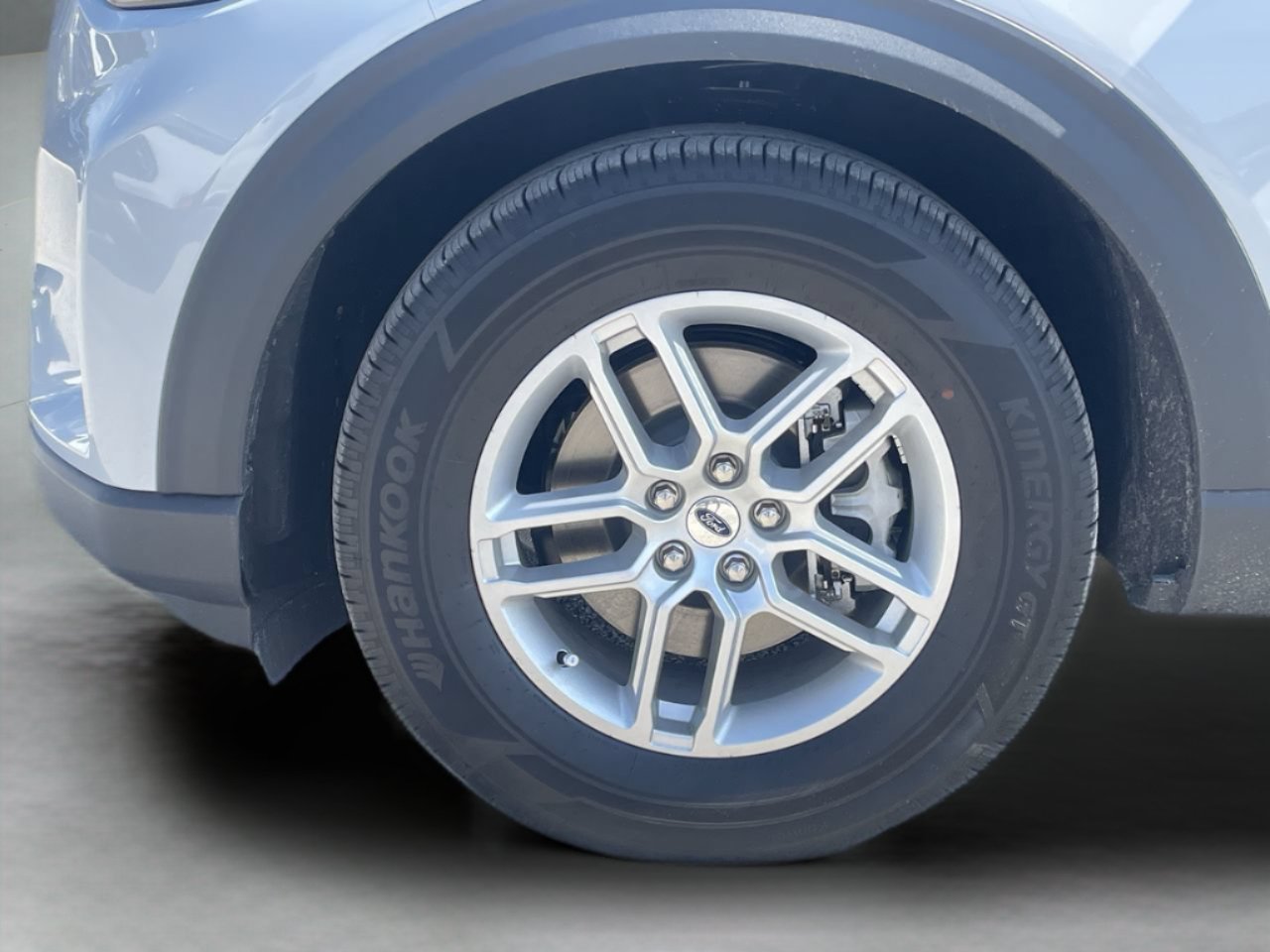 New 2026 Space White Metallic Ford Active image 32