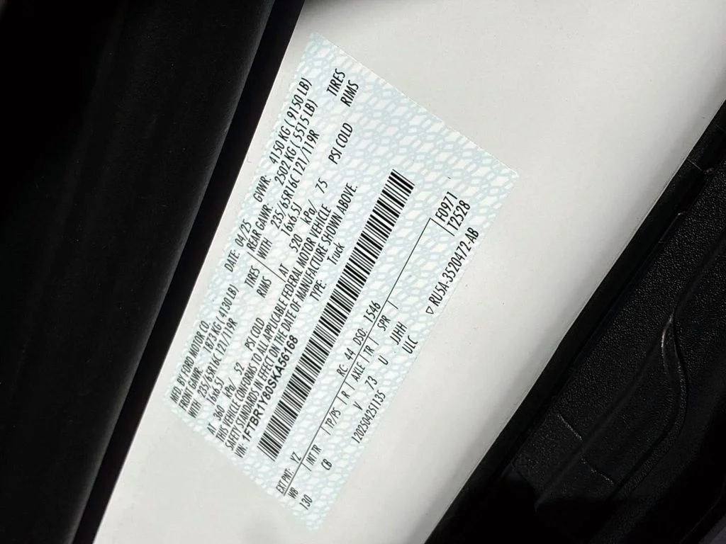 Used 2025 White Ford  image 18