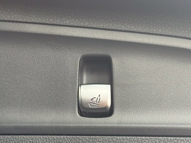 Used 2023 Gray Mercedes-Benz GLC 43 AMG® image 19