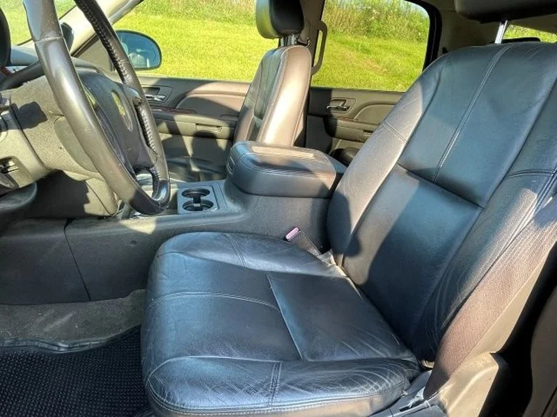 Used 2009 Silver Birch Metallic Chevrolet Hybrid image 9