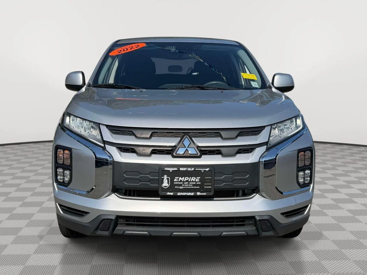 Used 2022 Silver Mitsubishi 2.0 ES AWC image 2