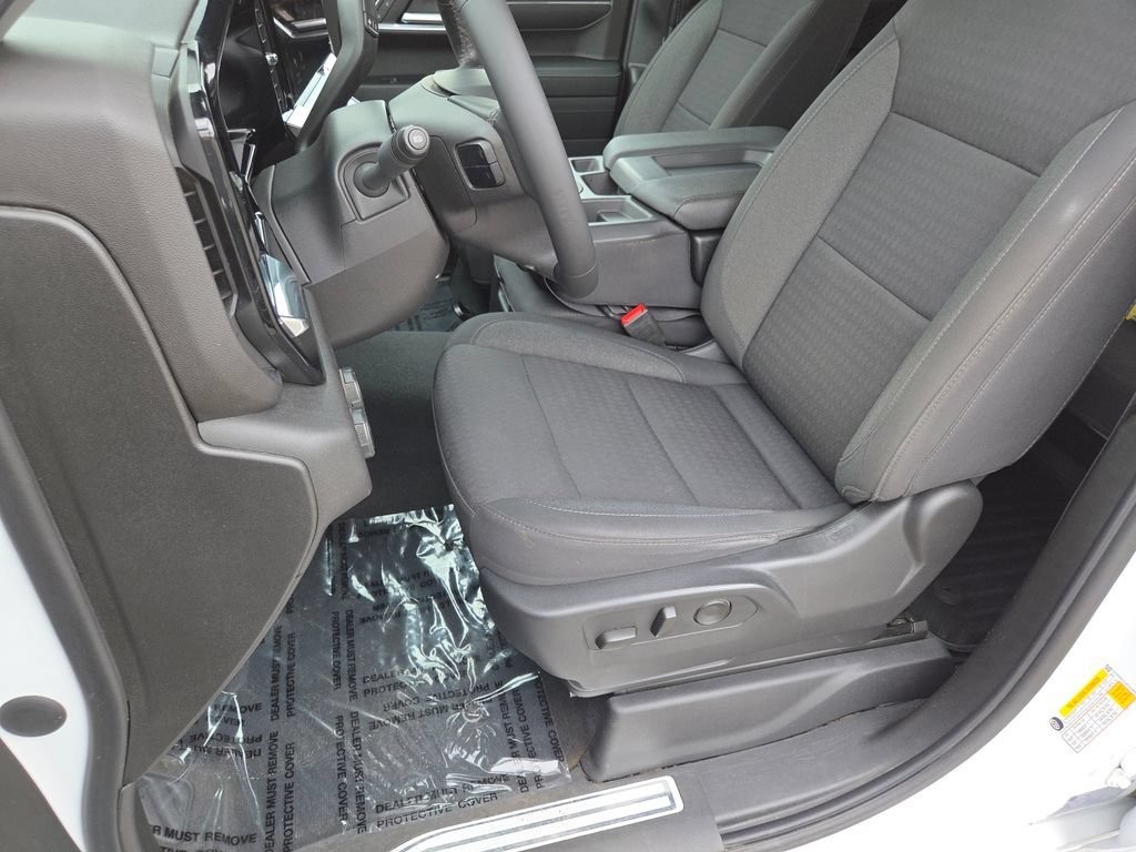 Used 2023 Summit White Chevrolet LT image 5
