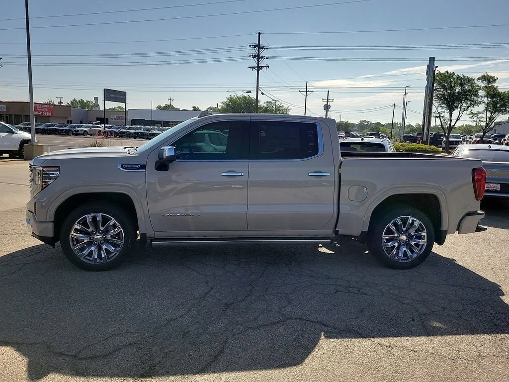 2026 GMC Sierra 1500 Denali - Photo 6