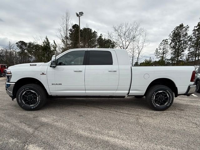 New 2026 Bright White Clear-Coat Exterior Paint RAM LARAMIE image 7