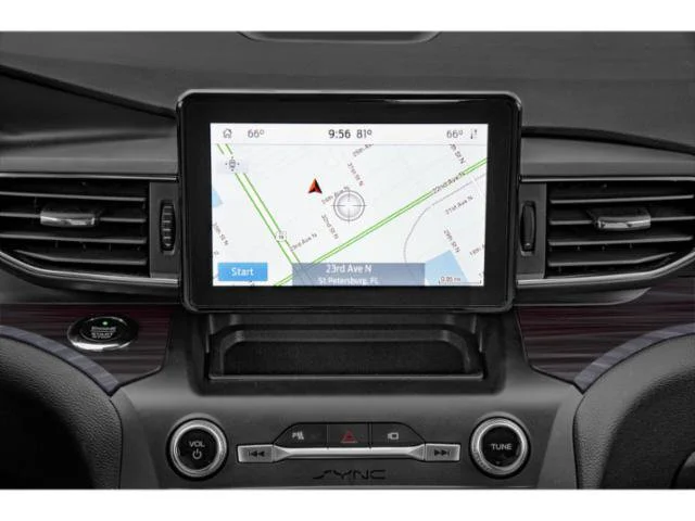 Used 2021 AGATE BLACK MET Ford Limited image 16