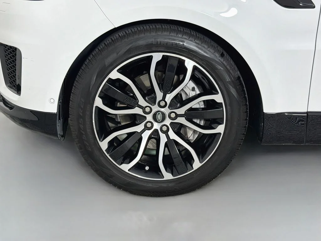 Used 2021 White Land Rover HSE Silver Edition image 33
