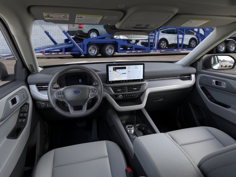 New 2026 Star White Metallic Tri-Coat Ford Active image 9