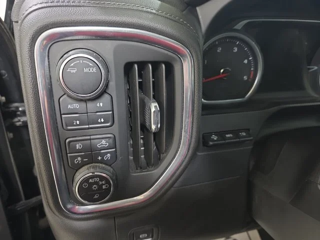 Used 2020 Black Chevrolet High Country image 26