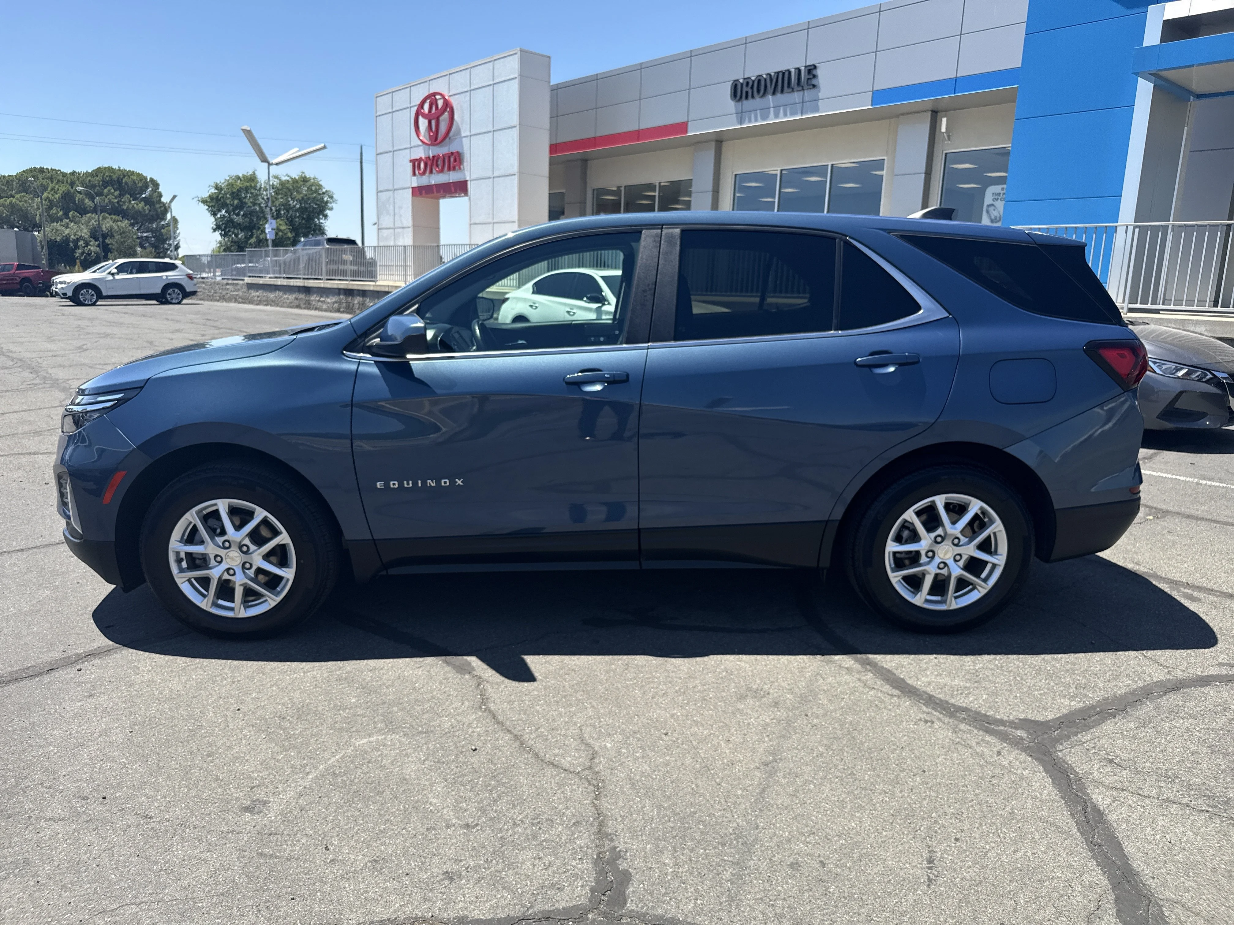 Used 2024 Lakeshore Blue Metallic Chevrolet LT image 2
