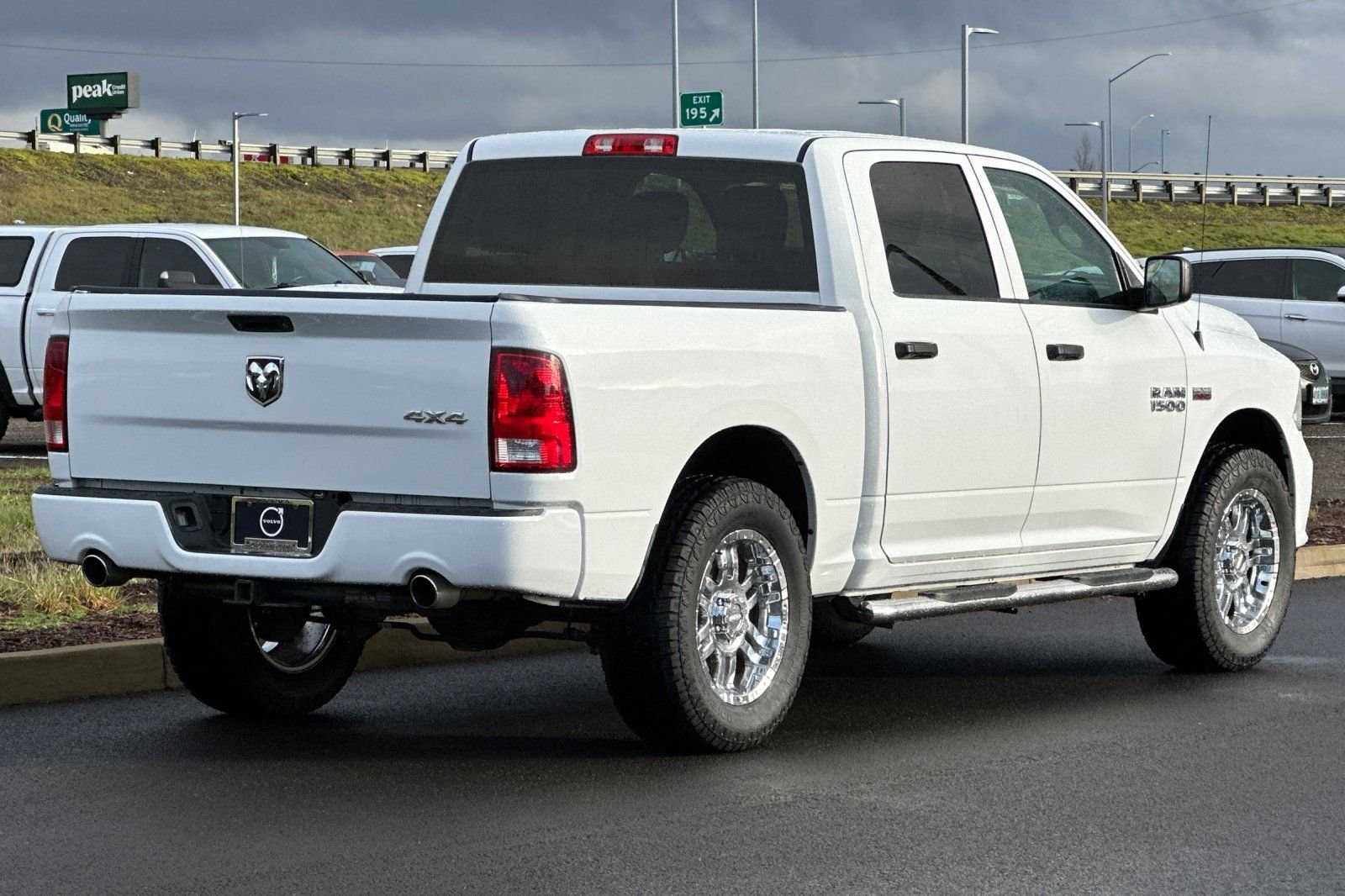 Used 2016 White Ram Express image 3