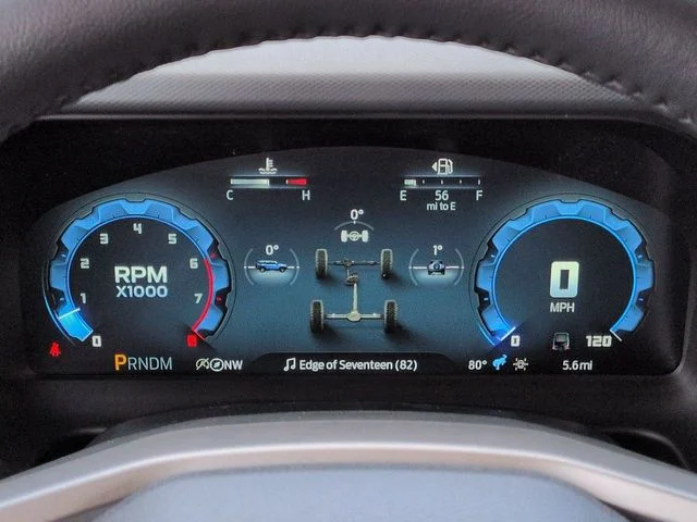New 2026 Avalanche Gray Ford Badlands® image 27