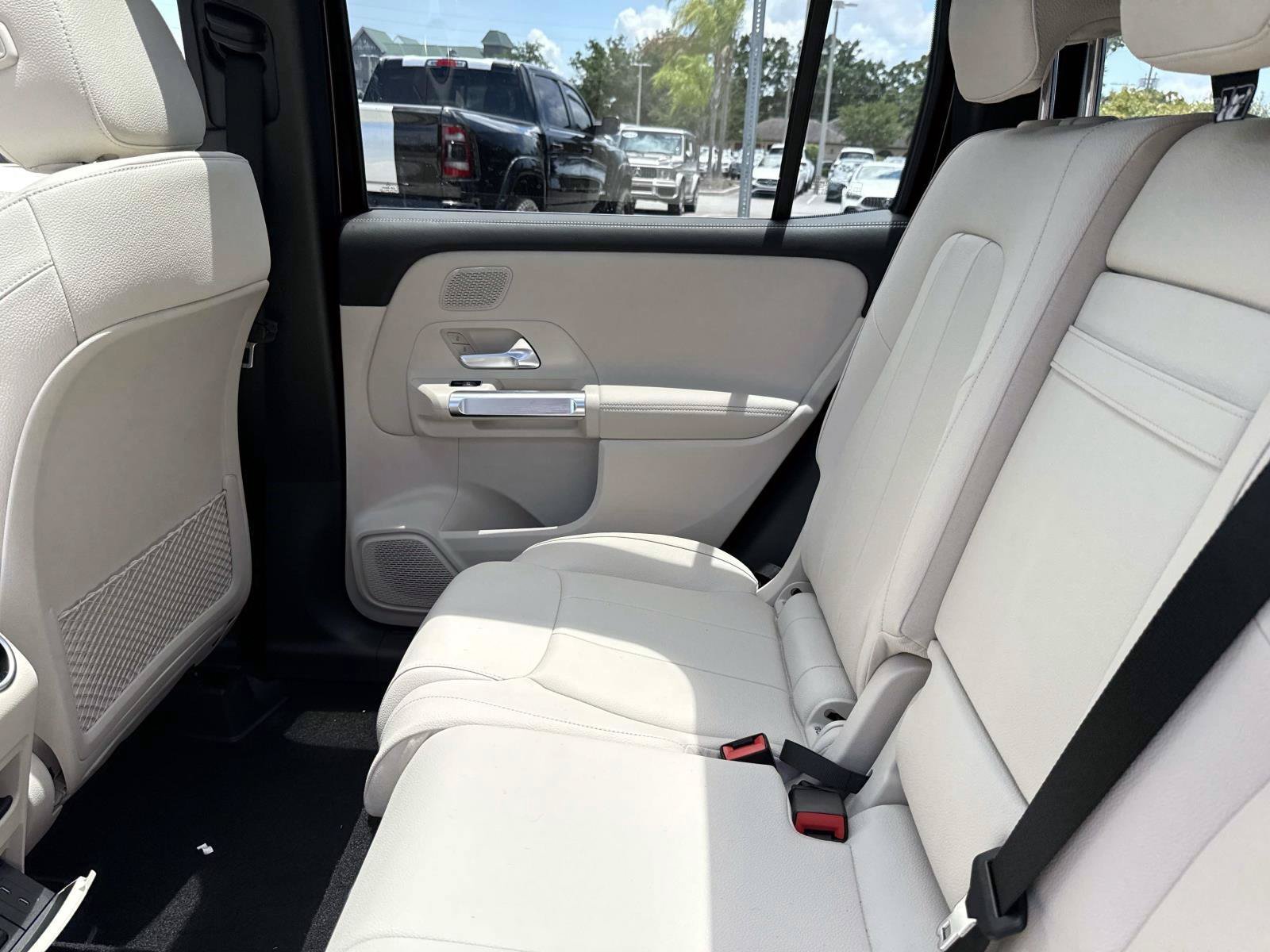 New 2026 Black Mercedes-Benz 250 SUV image 14