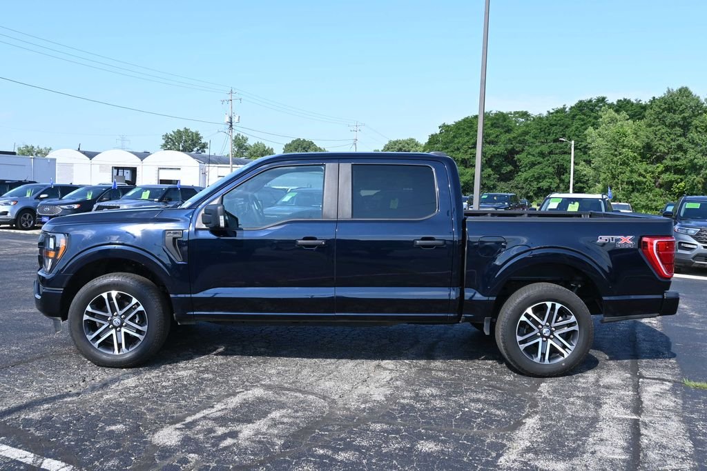 Certified Used 2023 Blue Metallic Ford XL image 4
