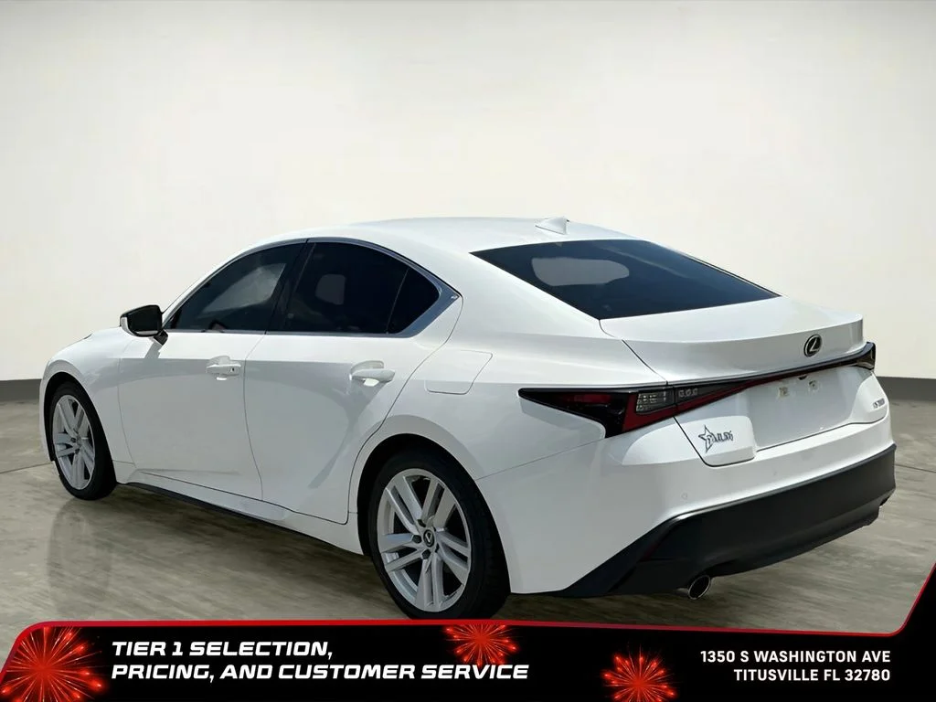 Used 2023 White Lexus 300 image 4