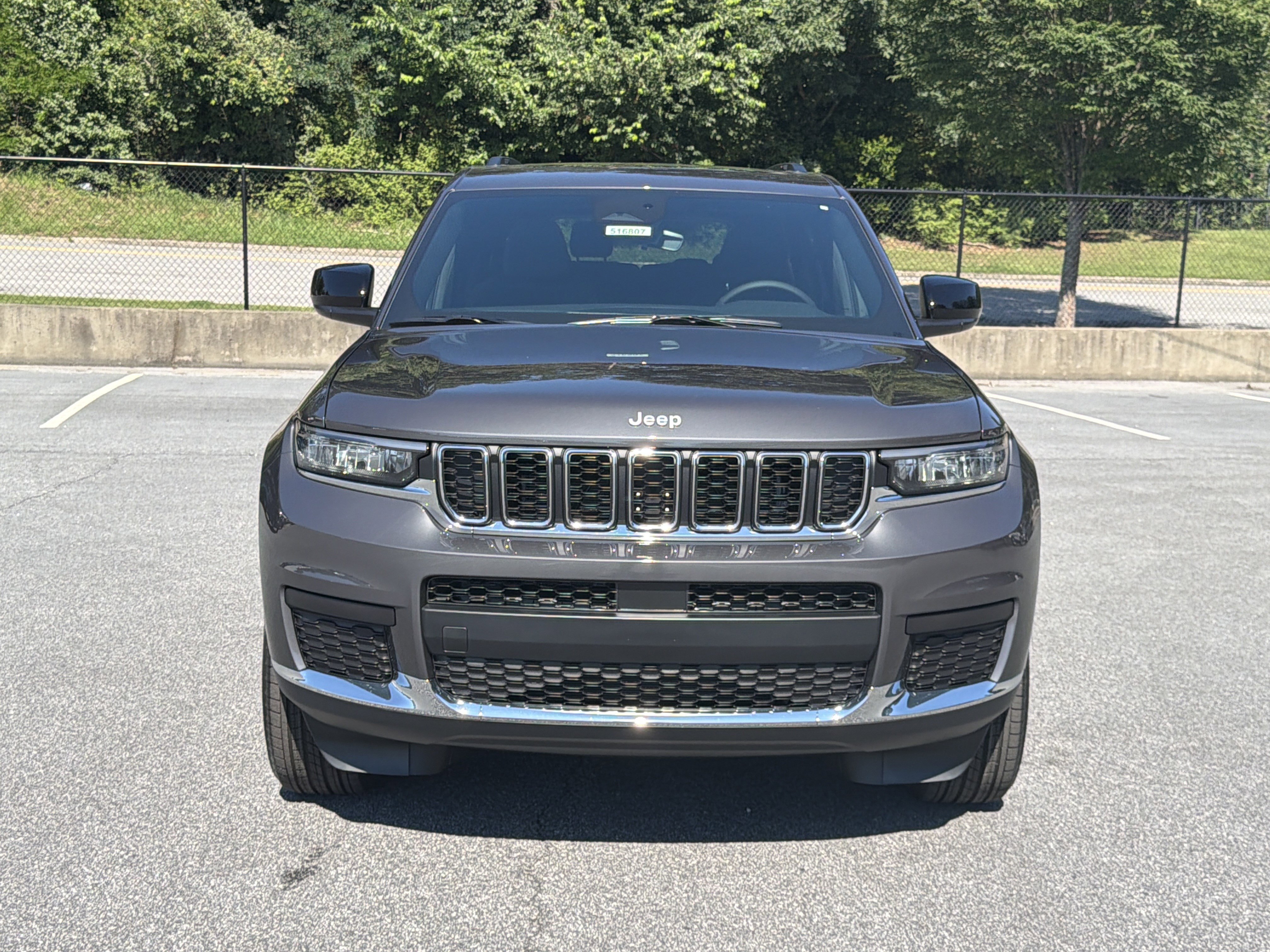 New 2026 Baltic Gray Metallic Clear-Coat Exterior Paint Jeep Laredo image 2