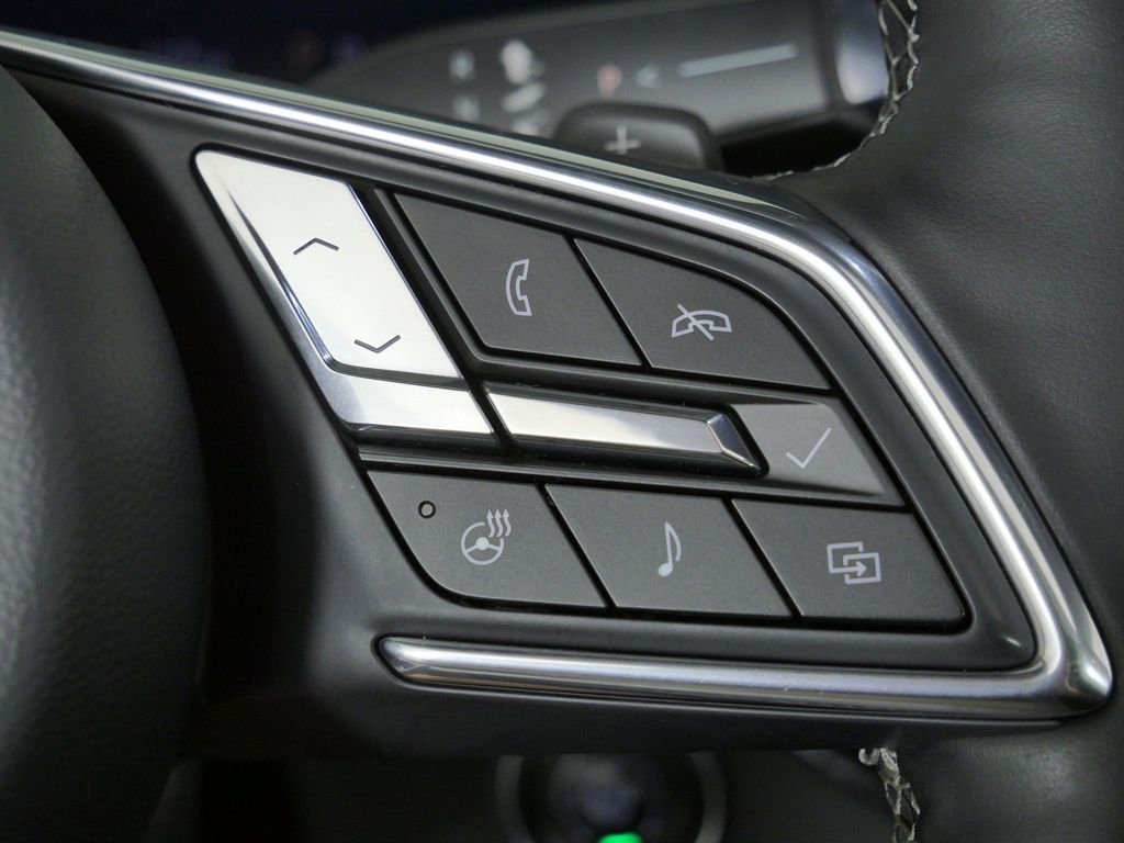 Used 2025 White Buick Avenir image 42
