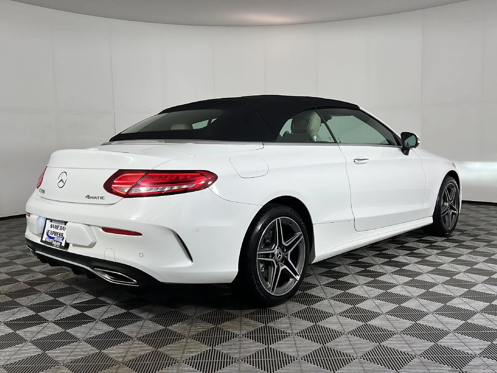 Used 2020 Polar White Mercedes-Benz C 300 image 5