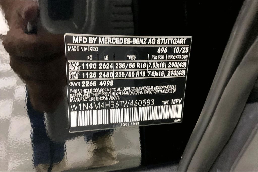 Used 2026 Black Mercedes-Benz GLB 250 image 25