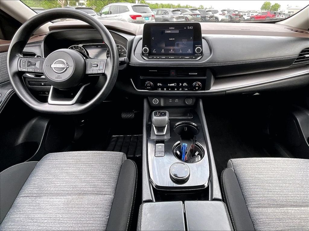 Used 2023 Gray Nissan SV image 21