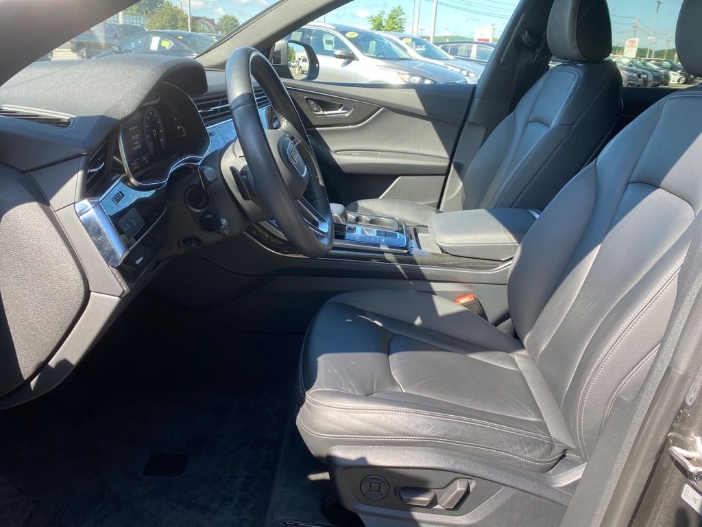 Used 2019 Gray Audi 3.0T Premium image 11