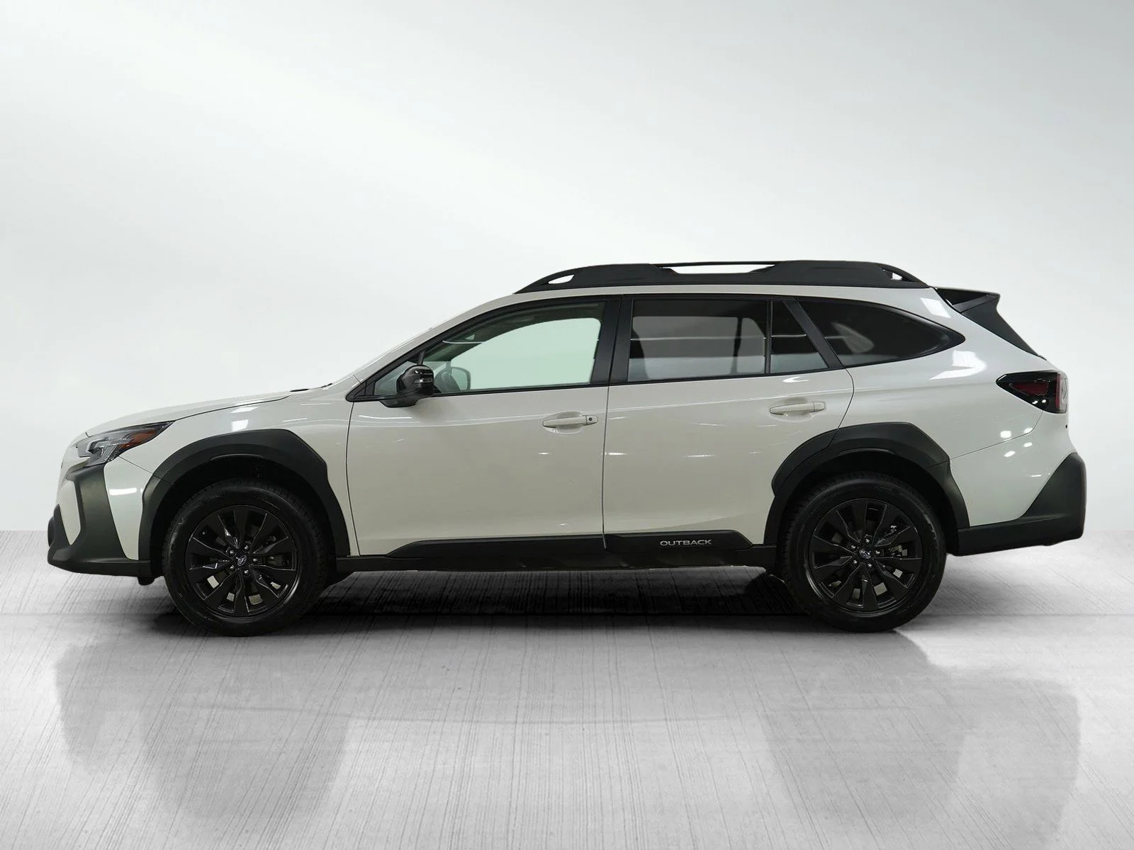 Used 2025 Subaru Outback Onyx Edition with VIN 4S4BTALC2S3183636 for sale in Burnsville, Minnesota
