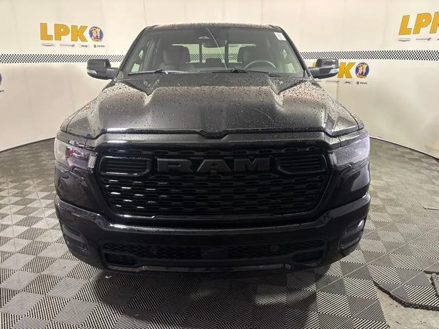 New 2026 Diamond Black Crystal Pearl-Coat Exterior Paint RAM BIG HORN image 4