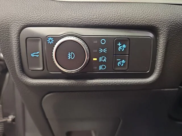 Used 2020 Gray Ford XLT image 24