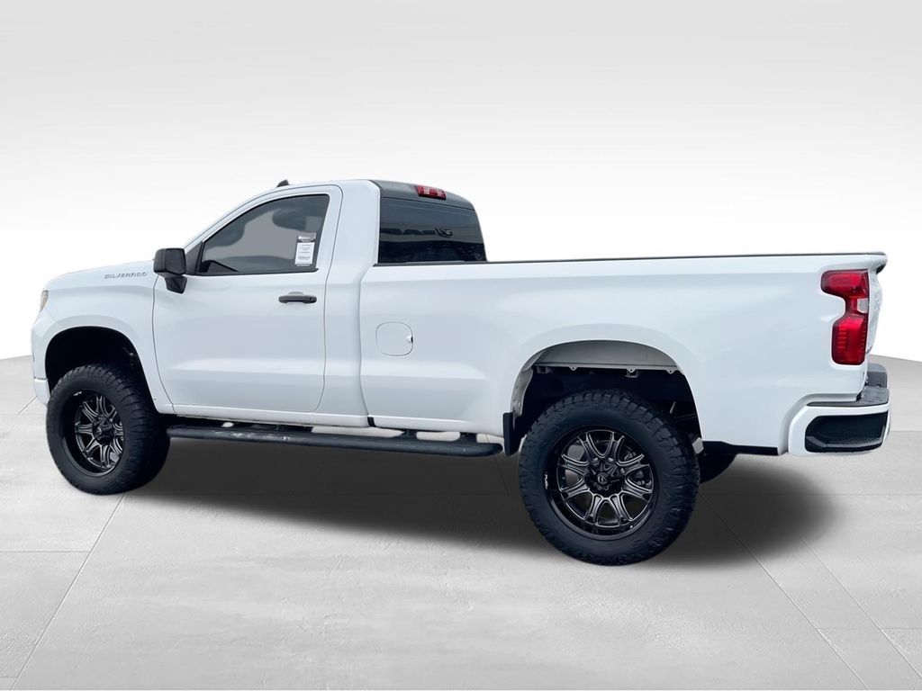 Used 2024 White Chevrolet WT image 6