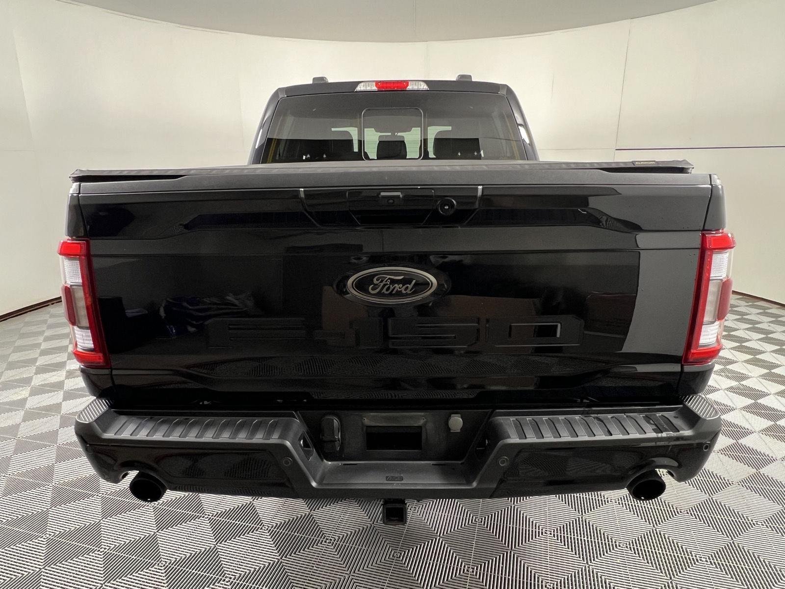 Used 2023 Agate Black Ford LARIAT image 9