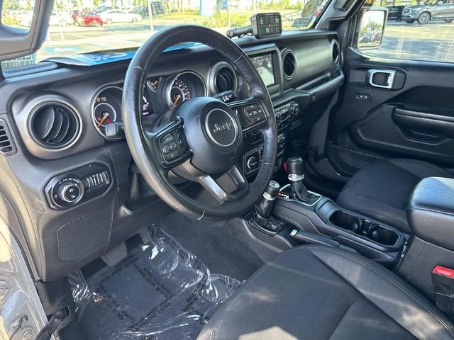 Used 2020 Gray Clearcoat Jeep Sport image 22