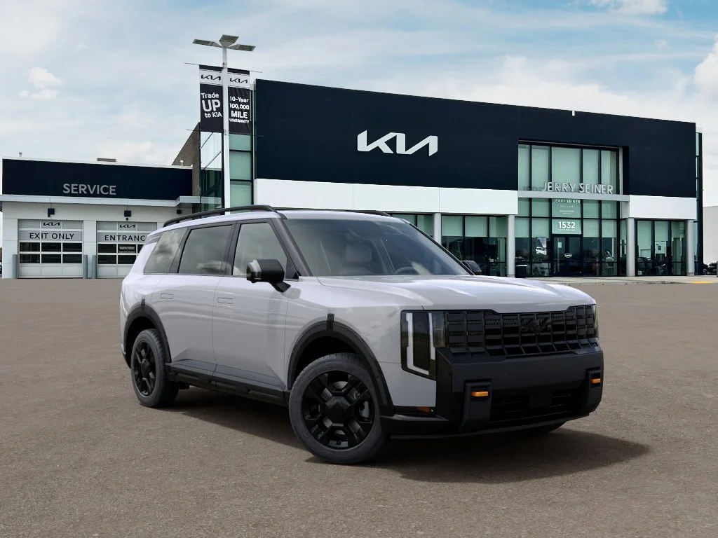 New 2027 Wolf Gray Kia X-PRO SX image 8